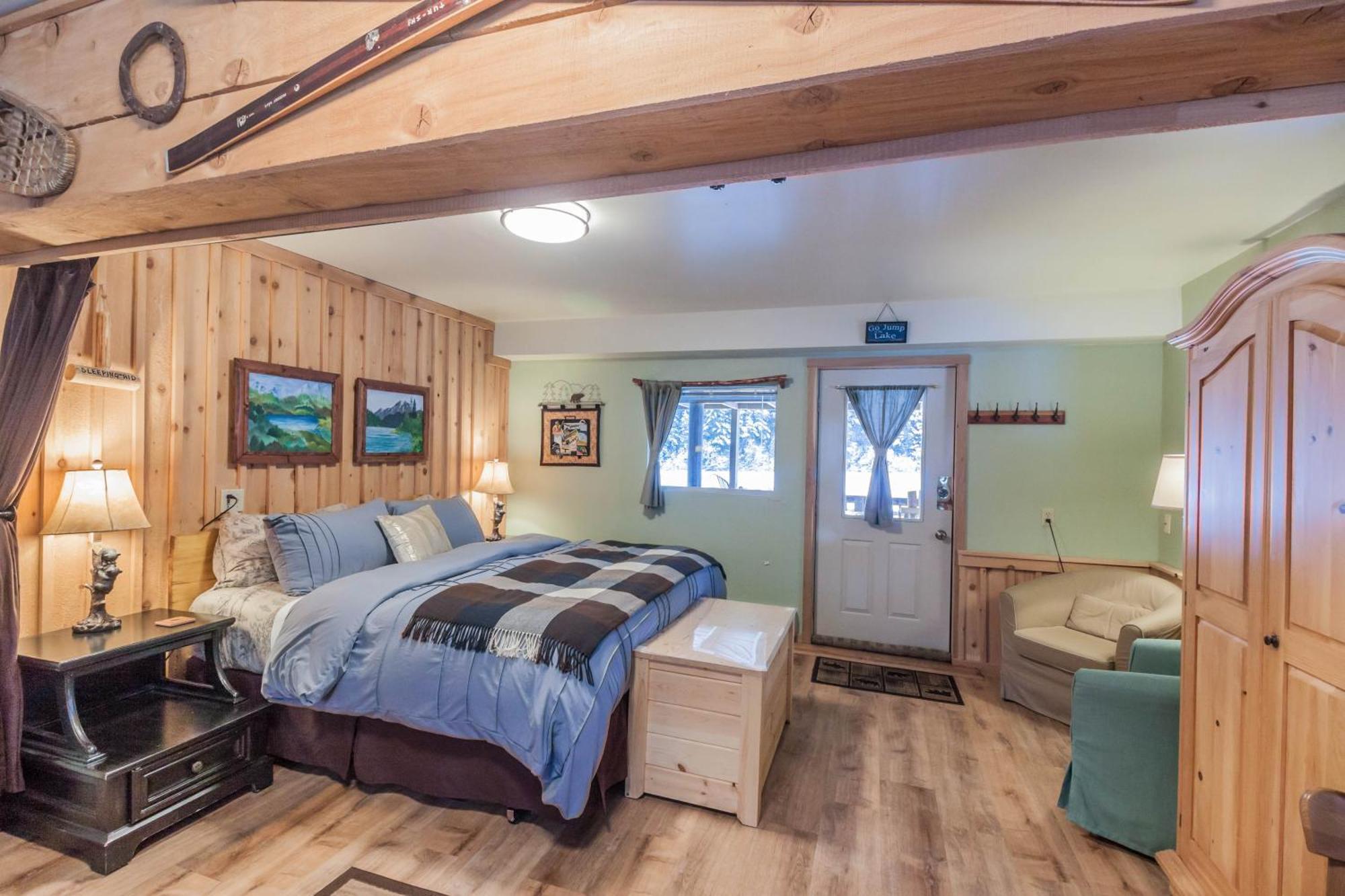 Bear B&b, Inc Bed and breakfast Seward